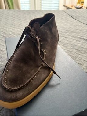 Suitsupply Brown Suede Chukka with Gum Sole
